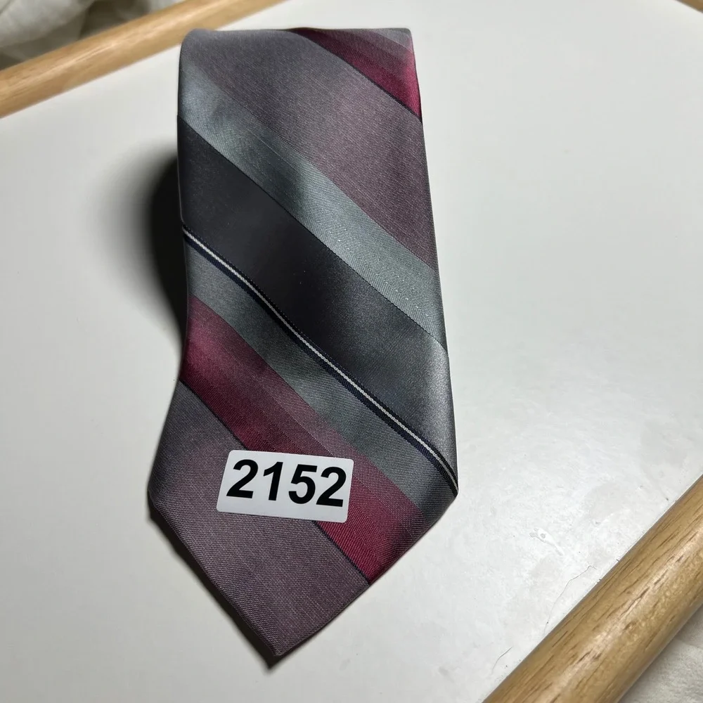 Towncraft‎ Mens Necktie Diagonal Striped Grey Burgundy OS